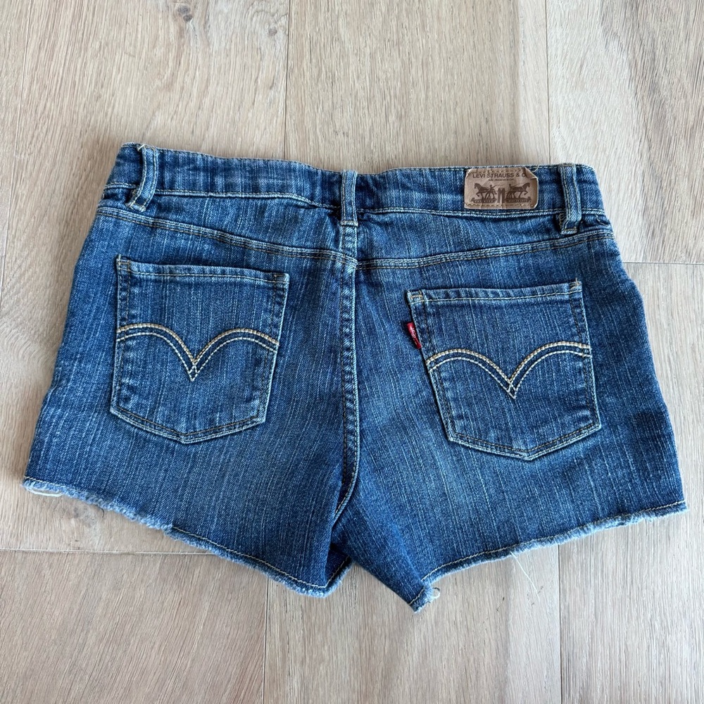 Levi's Shorty Shorts Girls - Picture 1 of 6